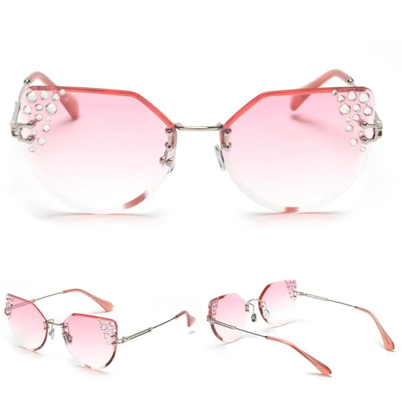 2019 Summer Cat Eye Rhinestone Frameless Designer Sunglasses for Women