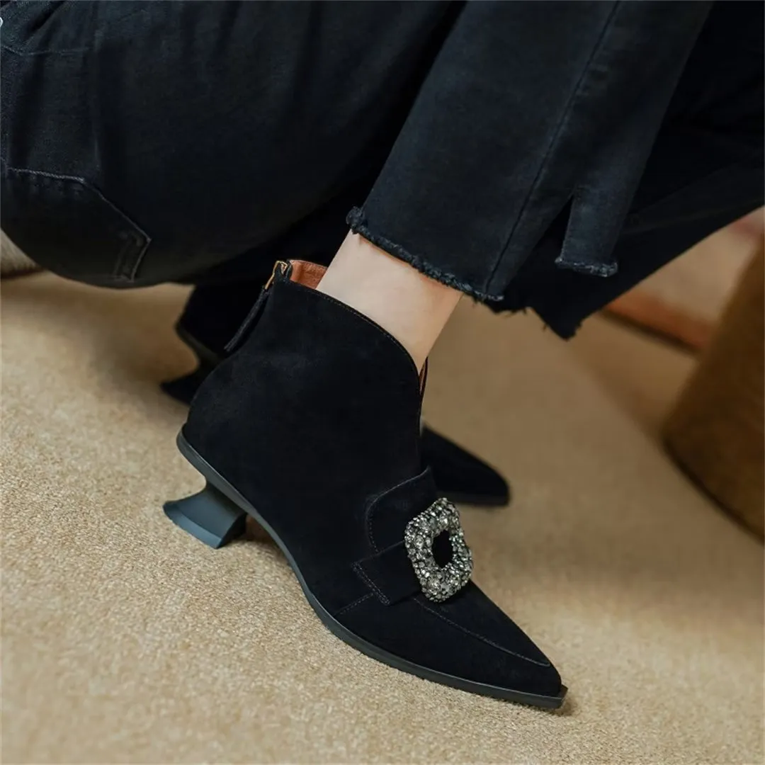 Chic Pointed-Toe Ankle Leather Boots