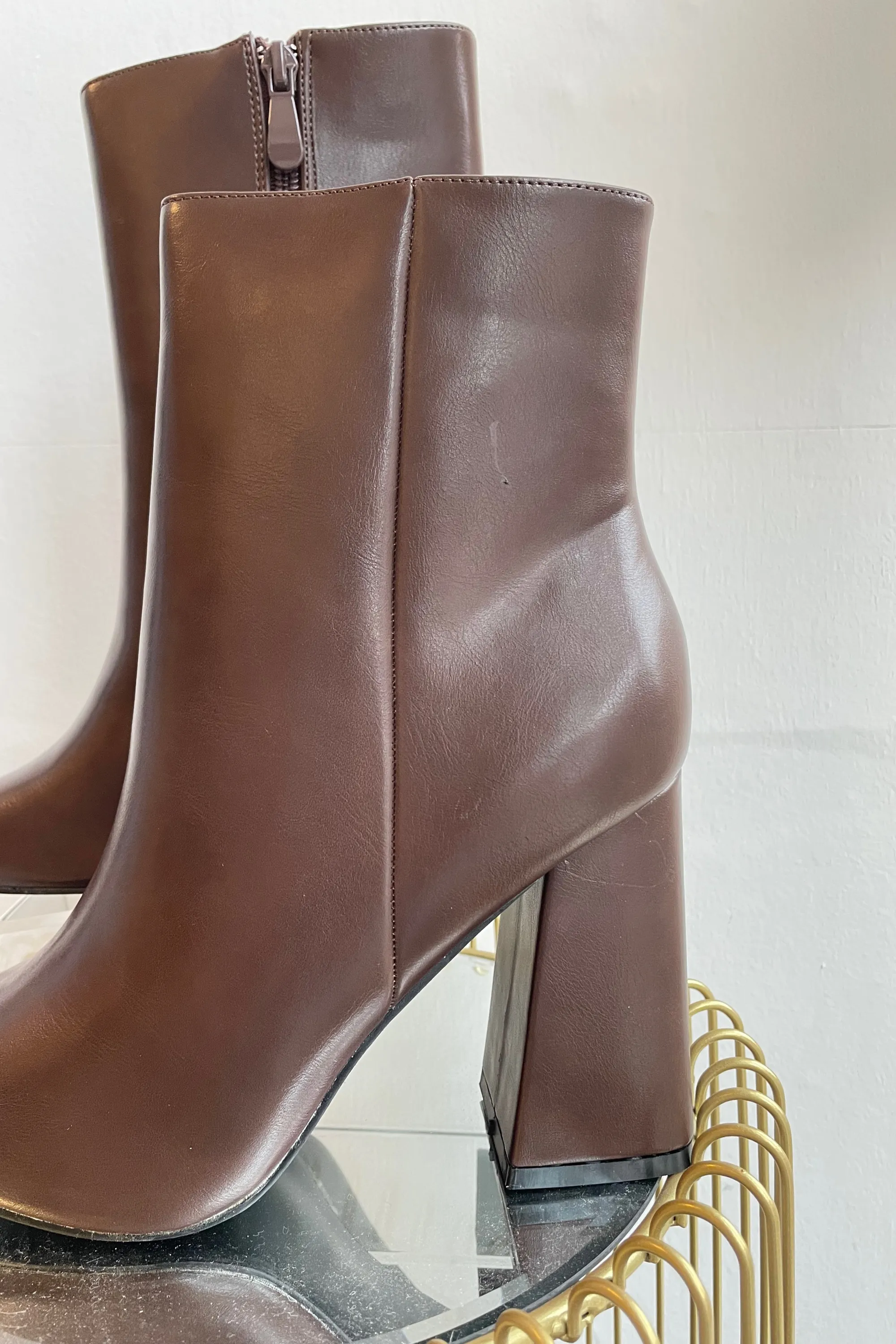 Chocolate PU Pointed Heeled Boots