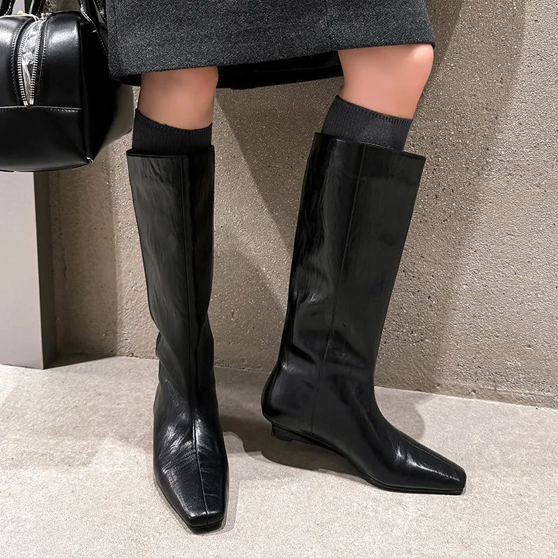 LeatherLux Chic Round Toe Winter Boots