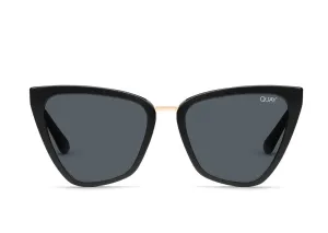 Quay - Reina Sunglasses - Black/Smoke